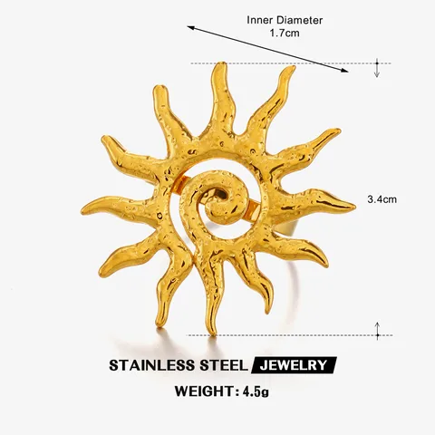 Anillo de sello dorado con un sol grabado en relieve en la cara
